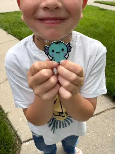 Axolotl Smart Necklace – Cute, Clever & Always Connected 🦎✨